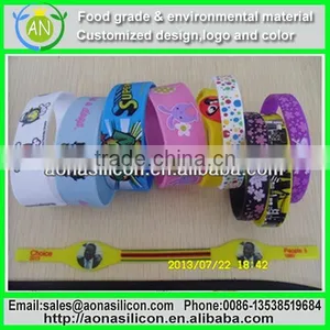 Dongguan Factory 2014 News Design Silicone Bracelet thumbnail-1