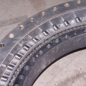 China Manufacturer 130.40.1800 Crossed Roller Slewing Bearing Without Gear Teeth 1995*1605*220mm thumbnail-1