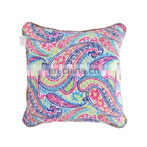 China Factory Paisley Printed Square Outdoor Pillow Decoration thumbnail-2