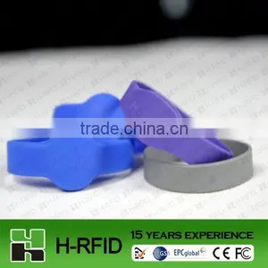2013 China New Design HF Access Control Wristband thumbnail-1