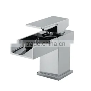 Waterfall Bathroom Basin Bathtub Faucet Freestanding Bath Filler Mixer Shower Mixer Taps thumbnail-2
