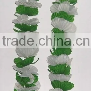 Flower Leis for Hawaiian Party Leis thumbnail-1