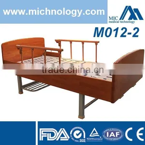 Good Quality Double Crank Manual Hospital Bed thumbnail-1