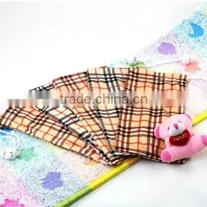 Fashionable Custom Cheap Wedding Velvet Pouch Bag thumbnail-5