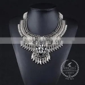 High Quality Vintage Rhinestone Chunky Statement Necklace Tin Alloy Fashion Women Pendant Necklace 6390104 thumbnail-2