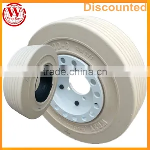 Skyjack 3220 Sccissor Lift Tires 4.00-8 With Split Rim 3.75 For Sale thumbnail-1