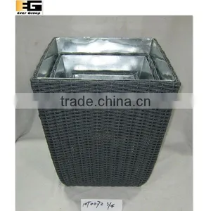 Grey Square pe Rattan Garden Planter/stander thumbnail-1