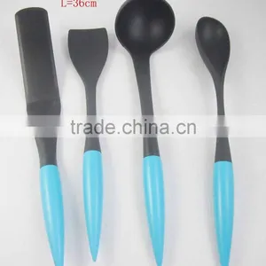 4pcs High Quality Nylon Kitchenware Light Blue Kitchen Utensil Set thumbnail-2