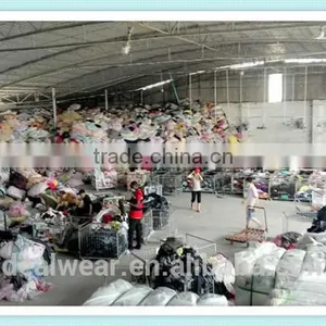 Canada Super Used Clothing in Bales thumbnail-2