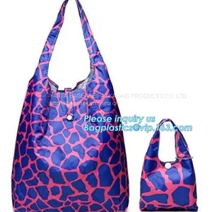 Foldable Handled Polyester Bag, Wholesale New Design Strawberry Polyester Nylon Bag,Reusable Foldable Polyester Carry Ba thumbnail-1