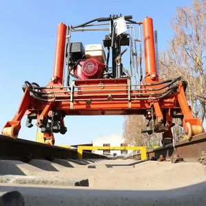 Yqbj-300*200II Hydraulic Rail Lifting and Lining Machine thumbnail-3