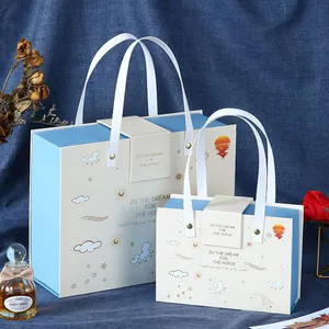 New Design Paper Gift Box With Handle thumbnail-3