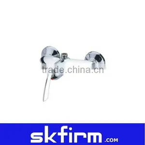 Bath & Shower Faucets thumbnail-1