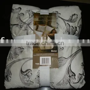 Knit Printed Short Fur Throw thumbnail-1