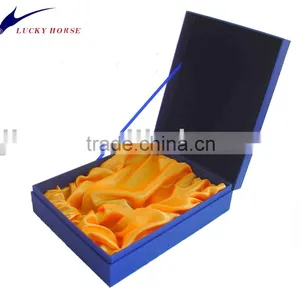 Gift Box 025 thumbnail-1