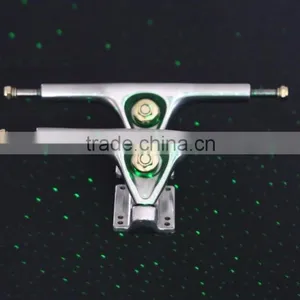 Bestselling 6 Inch Aluminium Trucks Skateboards Parts Polished Trucks for Skate thumbnail-2
