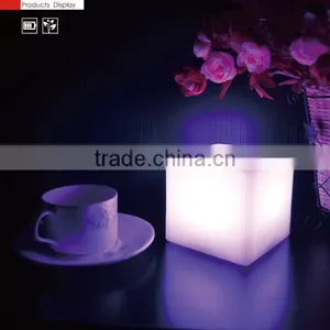 Color Changing Cube Shape Table Lamp for Home Bar Hotel thumbnail-1