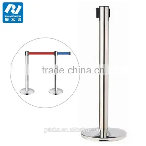 Safety&Parking&Crowd Control Queue Retractable Barrier thumbnail-1