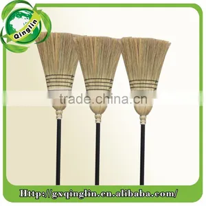 New Product Home Usage Straw Corn Broom With Wooden Handle thumbnail-2