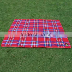 Polyester Red Plaid Waterproof Mat Thick Soft Foldable Blanket Beach Rug Polar Fleece Camping Blanket thumbnail-1