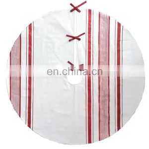 Decorative Print Red Stripe Tree Skirt for Christmas thumbnail-1