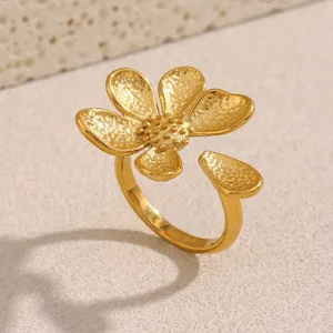 Stainless Steel Ring for Jewelry Accessories, 8mm Width, Polished, Suitable for Fashion Wholesale thumbnail-2
