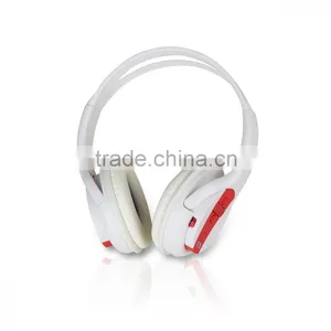 Beats Bluetooth Wireless Earphone WITH FM Radio Functioon 5800 thumbnail-1
