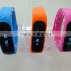 Assorted Colors E02 Bluetooth 4.0 Smart Sports Bracelet thumbnail-1