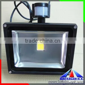PIR IP65 Sensor 2700k LED 40w Flood thumbnail-1