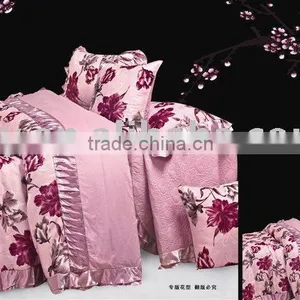 Luxury and High Quality European Style Bedding Set thumbnail-1