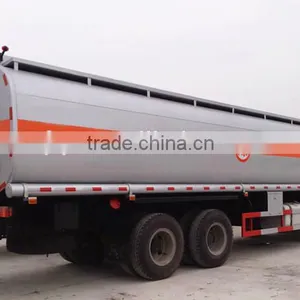Hot Selling FAW 8x4 Oil Tanker Truck 30000 Liters Well Improved for Sale thumbnail-4