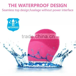 Vibrating Waterproof Face Cleansing Brush Boots Electric Face Clean Brush in Stock thumbnail-6