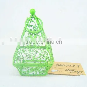 Wire Chocolate Gif Packaging Box With a Square Base thumbnail-1