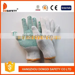 DDSAFETY 2017 7G Bleach Cotton String Knitted Gloves With Green Pigment on Palm Safety Gloves thumbnail-1