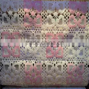 China Factory Rectangle Lace Oilproof Dining Table Cover Easy Care Pvc Printed Table Cloths thumbnail-1