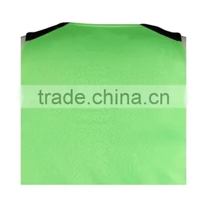 China Manufactory High Quality Light Green Slim Plain Gym Vests thumbnail-6
