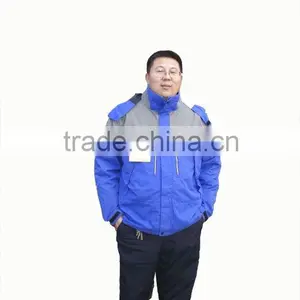 Ski-clothes thumbnail-1