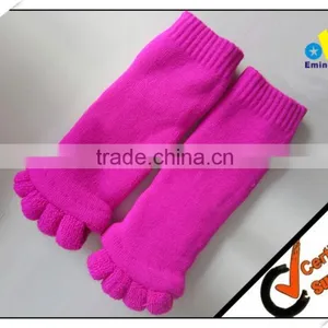 Comfortable Full Terry Knitting Breathable Sport Seperate Five Toe Socks for Pedicure thumbnail-1