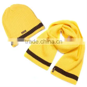 Hat and Scarf Set thumbnail-1