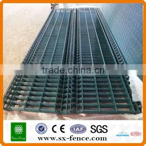 Galvanized and Pvc Coated Welded Wire Mesh Panel Factory thumbnail-1