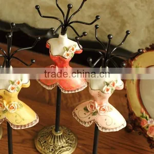 Retro Dress Mannequin Jewelry Figurine Display Neck Stands thumbnail-2