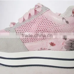 Fashionable PU Insole Grey and Pink PU Upper Shoes for Women thumbnail-3
