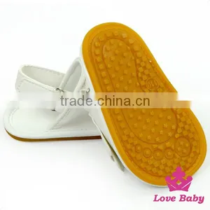 Wholesale Summer Plain Golden Tassel Infant Soft Sole Prewalker Barefoot Toddler Shoes Newborn Baby Sandals thumbnail-4