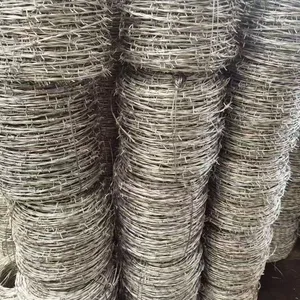 PVC Coated Diamond Mesh Chain Link Fencing With Barbed Wire Accessories for Gardens thumbnail-1