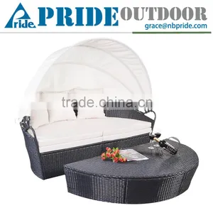 Wholesale Furniture Daybed Unique Design Sofa Garden Rattan Lounge Bed thumbnail-1