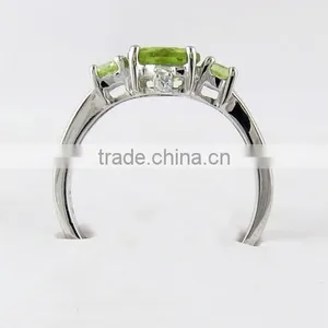 Energe Bloom Green Peridot Ring, Gemstone Silver Jewelry, Fine Silver Jewelry thumbnail-4