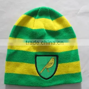 High Quality Custom Knitted Hat Toque thumbnail-3