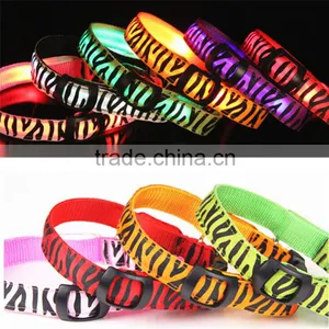 Waterproof LED Dog Collar With Strip Light Flash Led Dog Leash for Pet Dog thumbnail-1