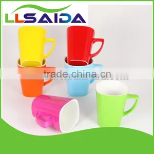 Made in China Red Cups Saida Promotion Cup thumbnail-1