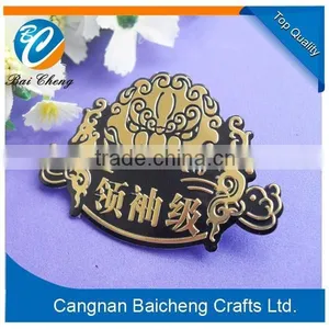Cheap Custom Enamel Pin Badges Sports Lapel Pin thumbnail-2